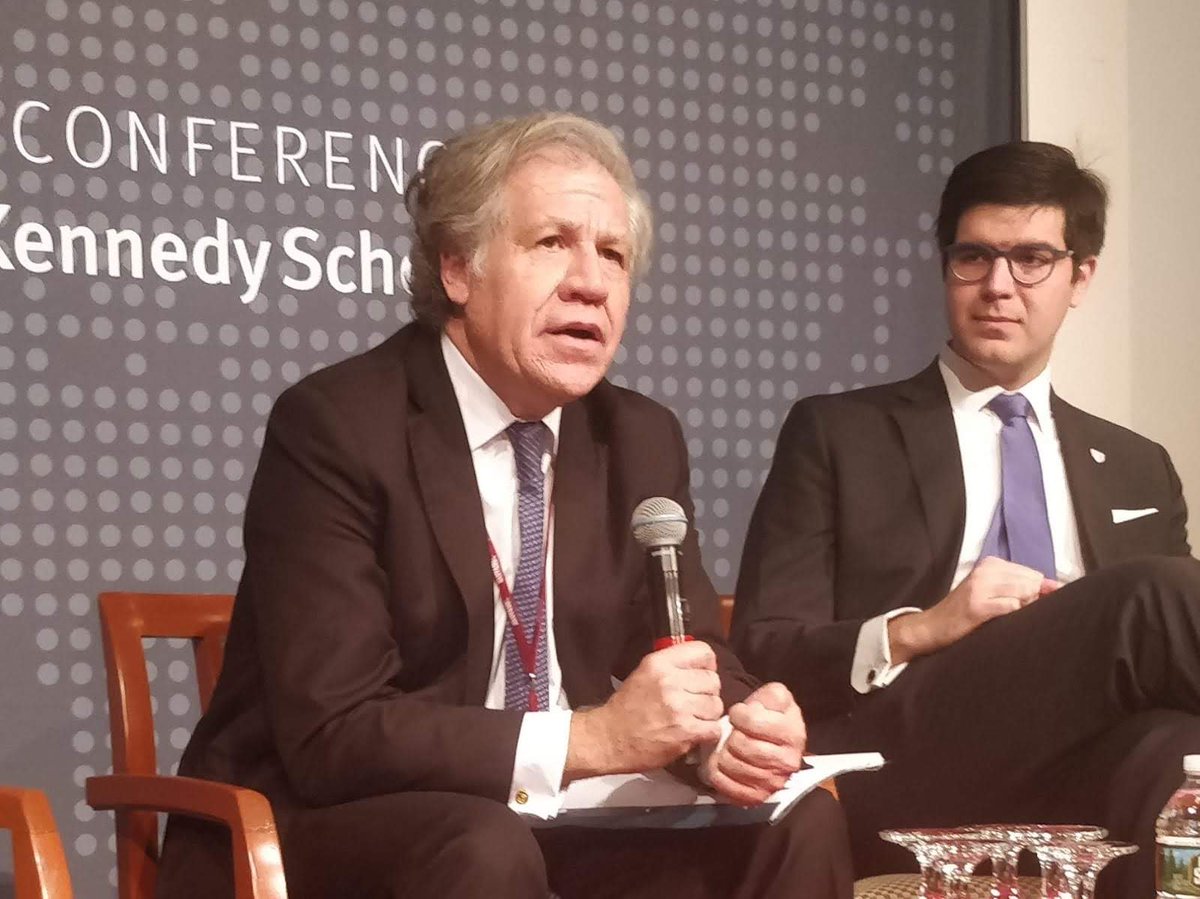 Me sorprenden quienes se pronuncian neutrales sobre Venezuela, ¿cómo se puede ser neutral si de un lado hay una dictadura que mata, tortura, encarcela y saquea las arcas del estado, y del otro el pueblo oprimido condenado al sufrimiento, el hambre y la persecución? #LATAMHKS