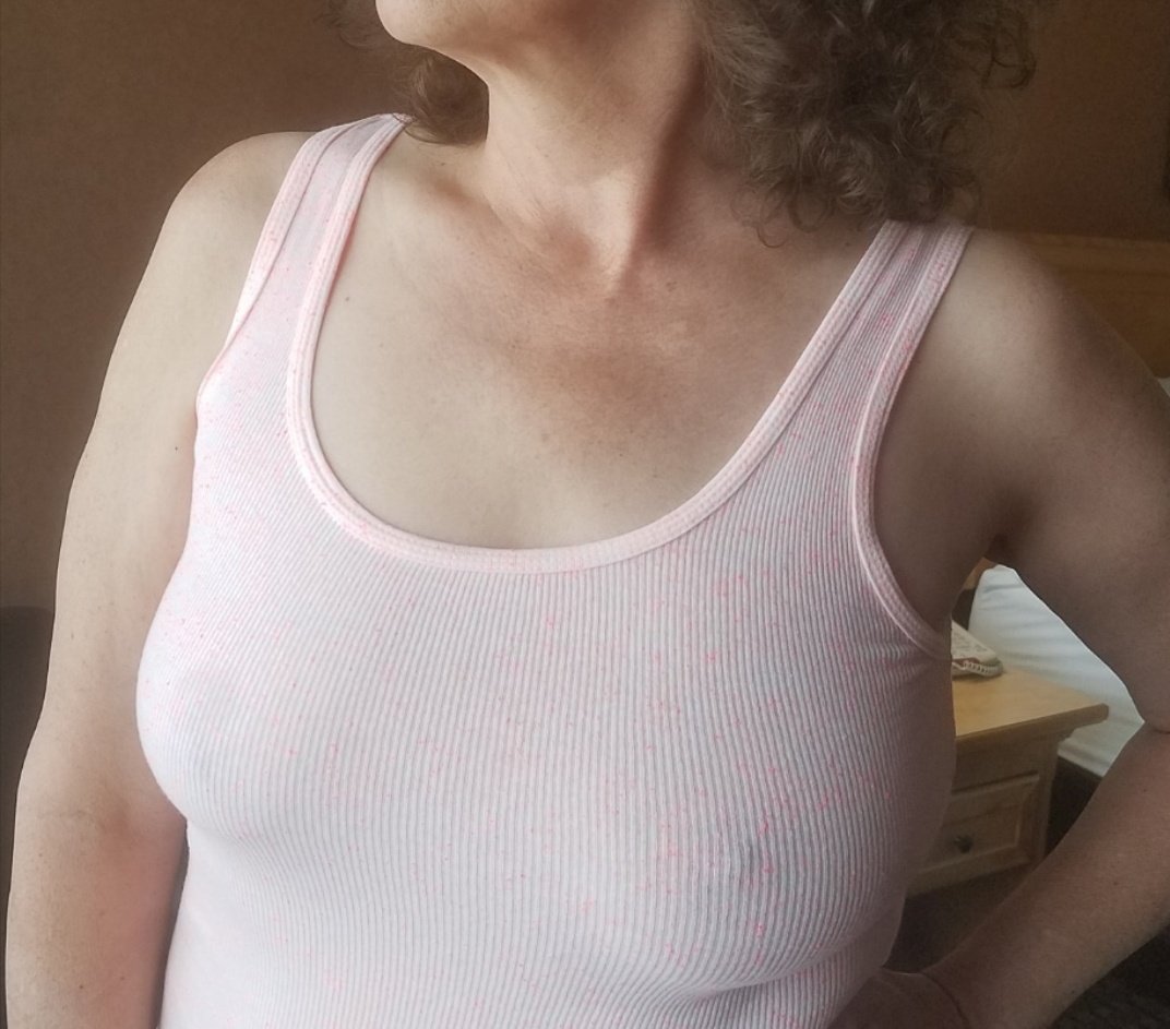 MaturesWife2's tweet photo. MY WIFE LOVES MEAT. ALL MEAT. ESPECIALLY THE DARK MEAT. #cuckold #wifeshare #mature #momnextdoor #fuckmywife https://t.co/L2HicuQ0HP