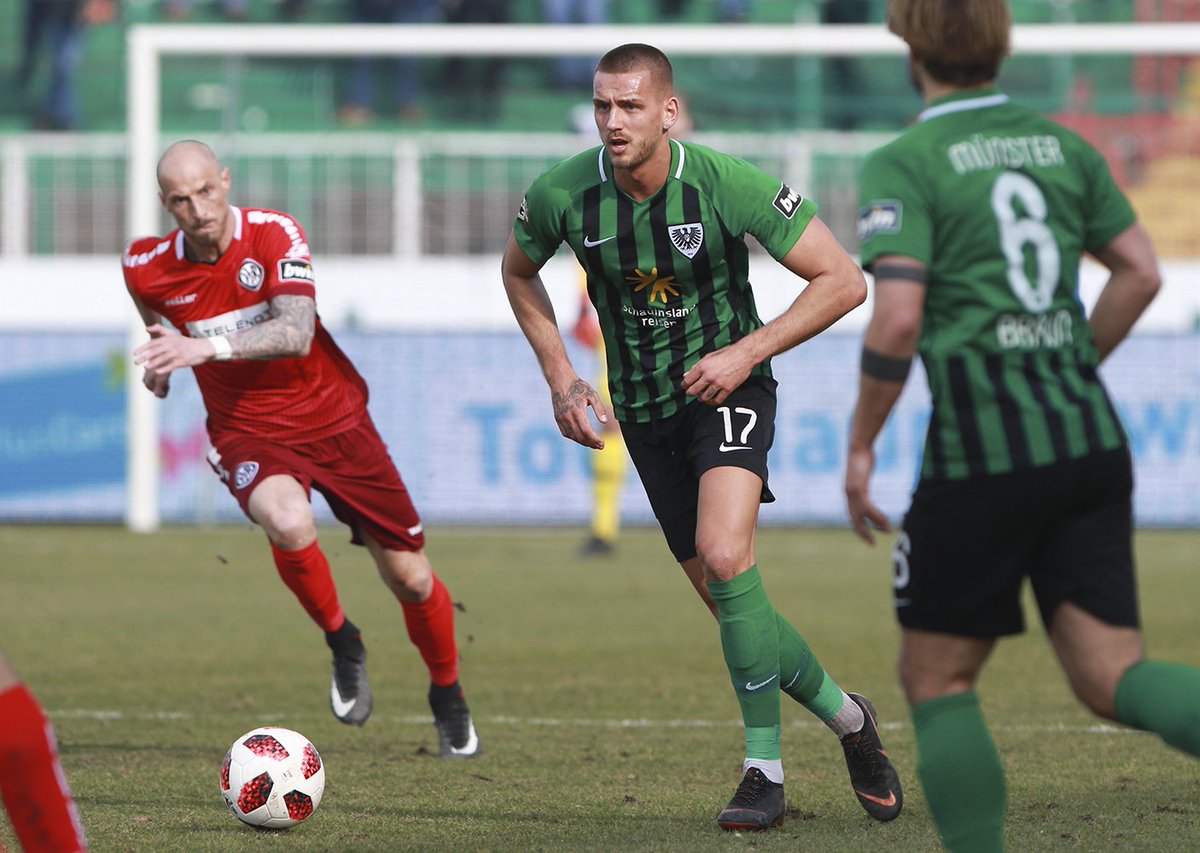 Preussen06's tweet photo. 📸 Der Heimsieg ist im Kasten - Bilder vom Spiel https://t.co/Bfx87TK4Hk #scp06 #SCPVFR https://t.co/cyZAOCsvG3