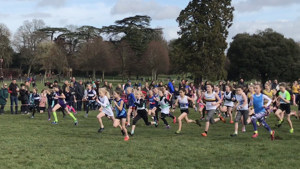 nomimac's tweet photo. #issymac finishing her season with the U11 girls @pontyclunath in the #GwentleagueXC https://t.co/tO0RBj7nJ0