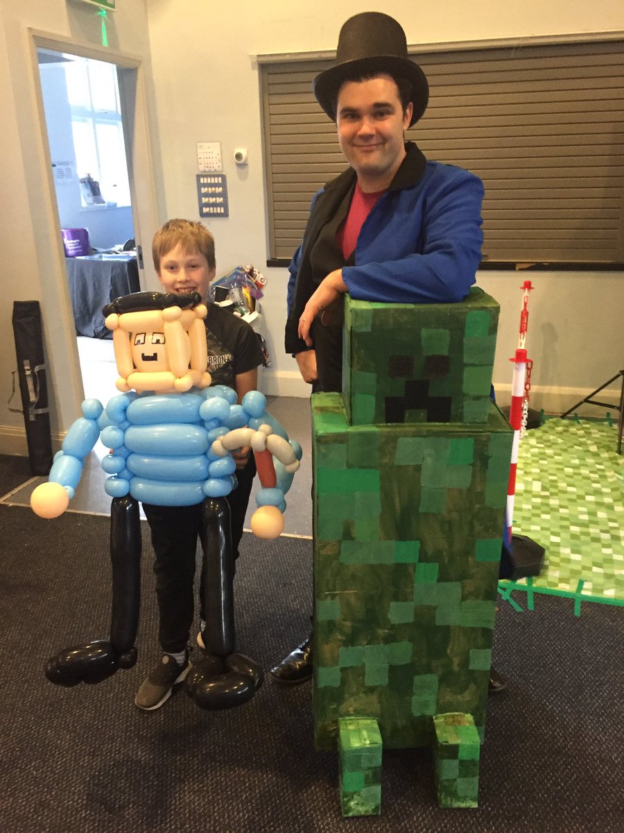 Tom_Tricks's tweet image. Thanks @SBeastEvents for having me at Mines and Monsters today. Great to meet Minecraft Steve too. #Minecraft