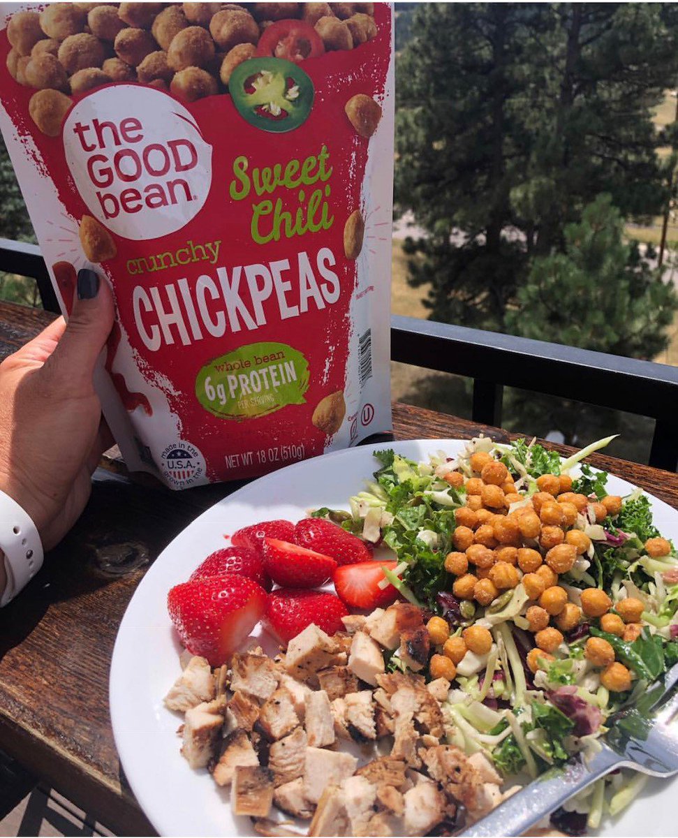 TheGoodBean's tweet photo. Looking for a low carb switch to croutons? Top your next #salad with a handful of our #protein-packed #goodbeans for that extra crunch!  

https://t.co/JWYozxhy6B https://t.co/jOsFlP02Es