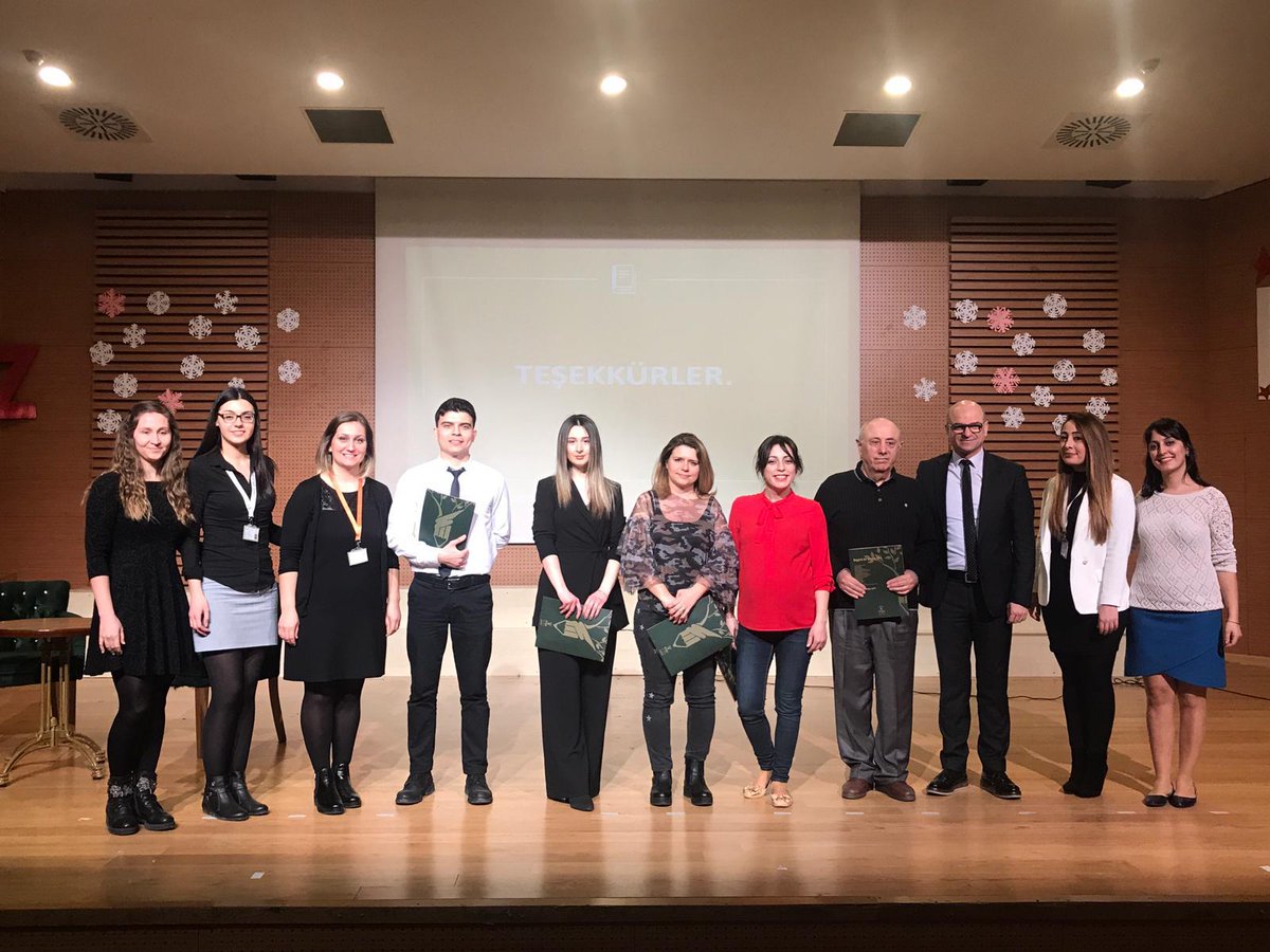 5. Sınıf öğrencilerimize matematik her yerde atölye çalışması etkinliği adı altında 5 farklı meslek grubundan konuklarımızı ağırladık. Öğrencilerimiz günlük hayattaki matematiğin önemini kavrayarak keyifli vakit geçirdiler .#matematikheryerde <a href="/elvin_oven/">Elvin Öven Güçbilmez</a>