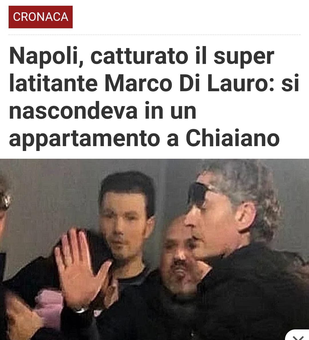AngelaSalafia's tweet photo. Il pericoloso latitante Marco Di Lauro è stato catturato. Un'altra vittoria dello Stato, un motivo in più per credere che le cose stanno cambiando davvero. Vogliamo un'Italia diversa. https://t.co/YybhEWgDjT