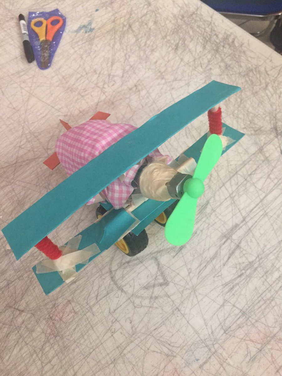 ITJqro's tweet photo. Las nuevas creaciones en el taller de Maker Space #EdTechTeam #EdTechTeamMexico #SummitQro19 #GoogleForEdu #QRO2019 #impactoedu https://t.co/VQErUc1waL