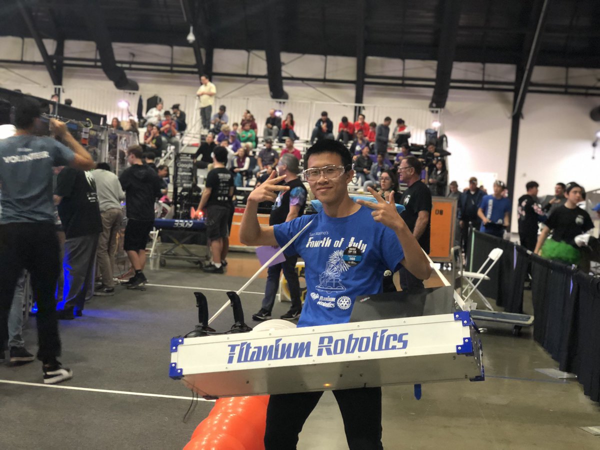 We are in an alliance with 4913 and 5500! Let’s get this 🍞🏆 #frc1160 #first2019 #firstoc #omgrobots