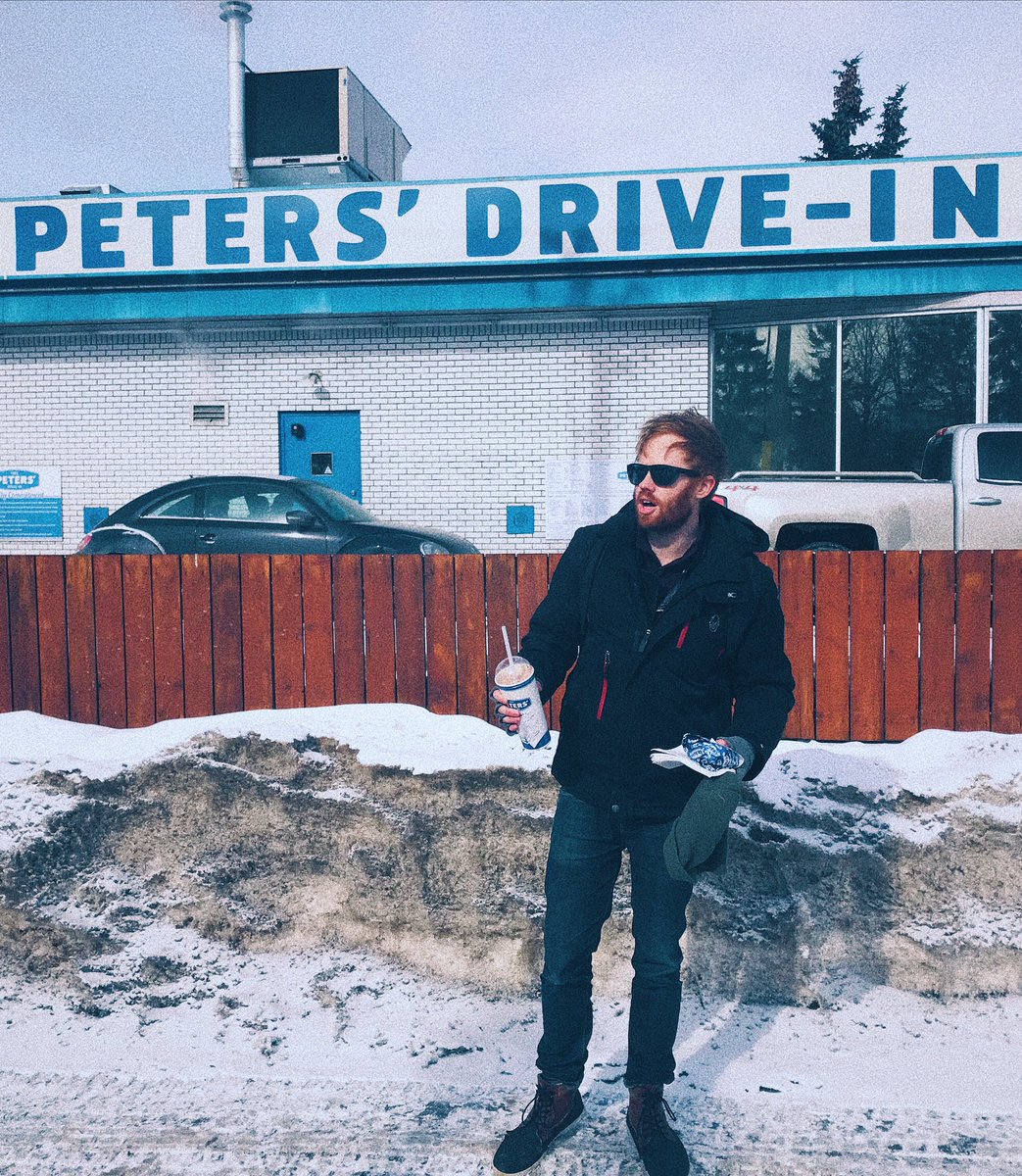 WesMackMusic's tweet photo. -25 Celsius weather? Still need a Peterโs Drive In Milkshake. No question. Too. Good. Were you even in Calgary if you donโt?? ๐๐ฅค๐๐#CalgaryLegend #PetersDriveIn #VeryCold #NeverHaveIEver #getItInYou #Milkshakes #BestMilkshake #YYC #Hometown #Peters @PetersDriveIn #Calgary https://t.co/4hc14KVhMU