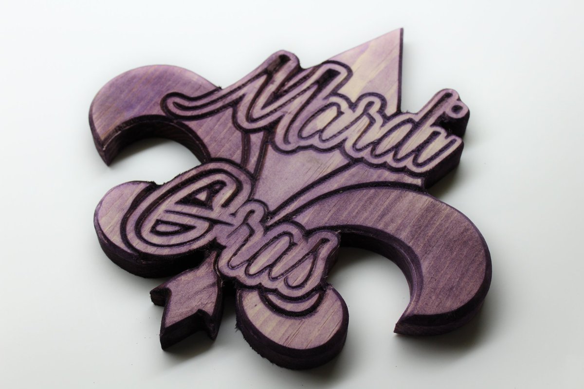 WoodCustoms's tweet photo. I made this Mardi Gras sign at my wood shop today! Visit my etsy shop link in my bio #mardigras2019 #MardiGras #MardiGras19 #woodworking #woodcarvingcustoms #Louisiana #NewOrleans #carnival #Carnaval2019 #FatTuesday #etsy #woodsigns https://t.co/jW5oHhOdYT
