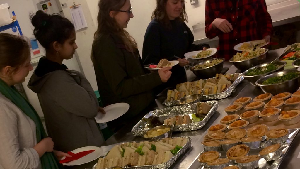 SSENorthWest's tweet photo. Thanks @HomebakedA for sharing your story with the @BrightGrnFuture Young Leaders and for topping off what was a great day of #socent and #communitybusiness #TogetherWeCreateChange #BGFInspiredinLiverpool https://t.co/vZlQucqmul
