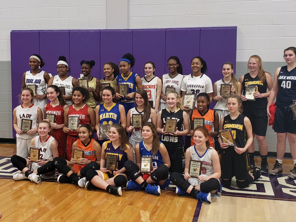 OCLadyRebels's tweet photo. So proud of these two outstanding 8th grade Obion County GBK ALL-STARS, Janie Roberts &amp; Karli Taylor!!  #FutureLadyRebels ⭐️#WeAreCentral 💙❤️#StrengthInNumbers https://t.co/nN5PGtzKFL