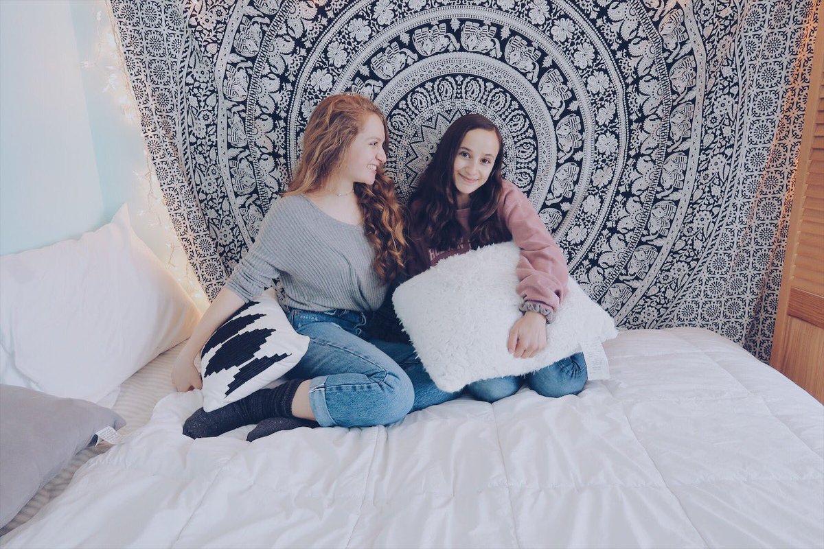 kelce_m's tweet photo. “fun spunky” -iz // also check out my reaction video! link in bio 💫 // &amp; THANK YOU to everyone who made this sixteen a total blast. love ya ;) https://t.co/6FDcUv6R64