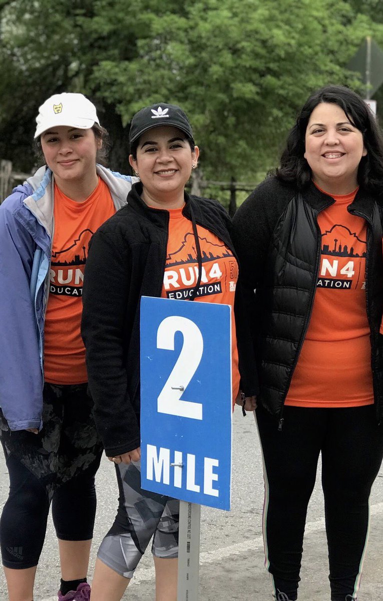 LeadershipSAISD's tweet photo. Leadership SAISD supporting @SAISDFoundation Run4Education for the innovative and mini grants they provide to SAISD educators to bring in incredible resources to kids in our community. 

#LSAISD #informtransform #run4education https://t.co/cYCetYaUA6