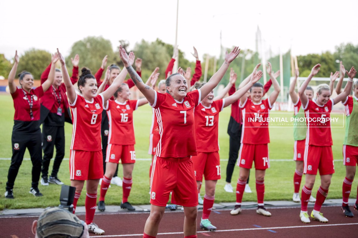 InfluentialPic's tweet image. Happy birthday @tashharding09 ❤️🏴󠁧󠁢󠁷󠁬󠁳󠁿📸🐉🔥⚽️🎤🎥🎁🎉 Welcome to the #30club