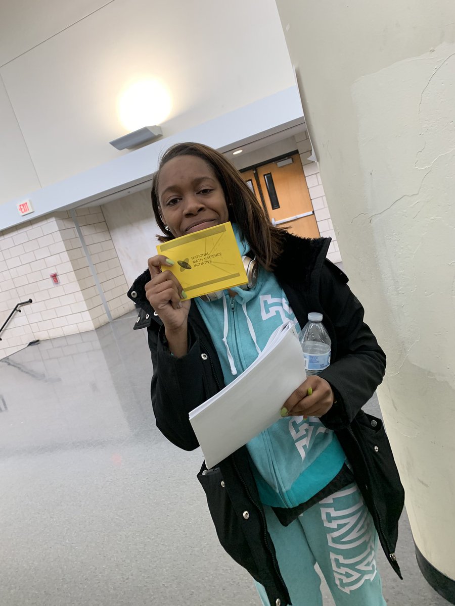 KueenSpencer's tweet image. Today completed round two of AP study sessions with #APstats, #APCalculus, and #APCSPrinciples. May will be here before we know it, and my hat goes off to these students who continue to work hard now so that they can play hard later. @NMSI #expectsuccess #countdowntoMay