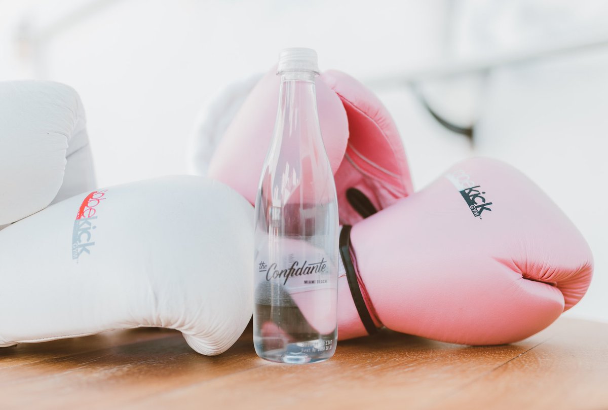 AndazMiami's tweet photo. No days off. Get your cardio on with us on Sundays at 9am on our rooftop with @sobekickgym – classes are complimentary for guests, available on @classpass or for $20 upon arrival. 🥊💦 #MyConfidante #SobeKick #Boxing #Cardio #SweatSesh #MiamiFitness https://t.co/B2BnUrb5Ik
