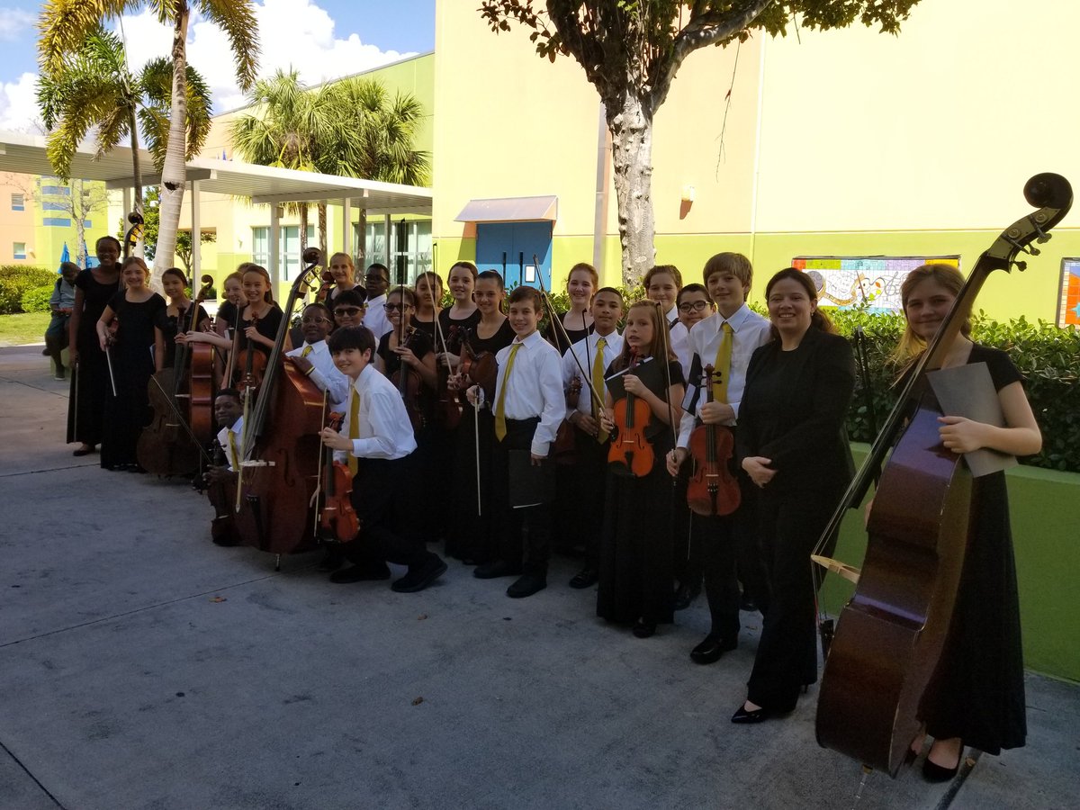 annellejlo's tweet photo. Today's MPA at BAK MSOA. The kids were amazing. Thanks to @StoupasTeresa @Bring_The_Music @essicello for all your hardwork and love of music. https://t.co/v2LwQMyHbq