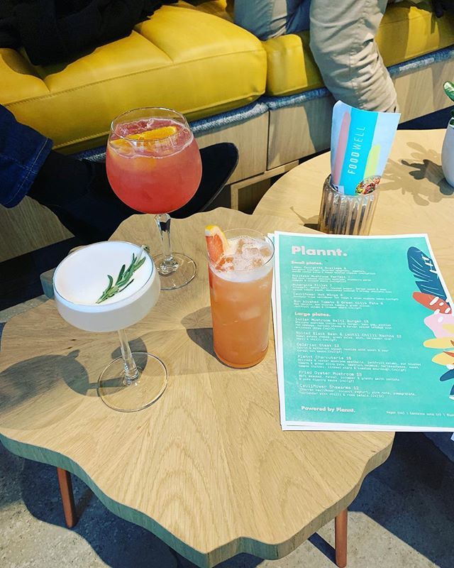 thegourmetgays's tweet photo. A cocktail 🍹 or two on our little venue tour today with @timcoulston
We nipped into @wearefoodwell in Salford to look at the menu and get a feel for the place.
.
.
#wellfood #cocktail #salford #drink #thegourmetgays #dayout #manchester #food #eating #instafood #foodstagram … https://t.co/QTMjfHA05Y