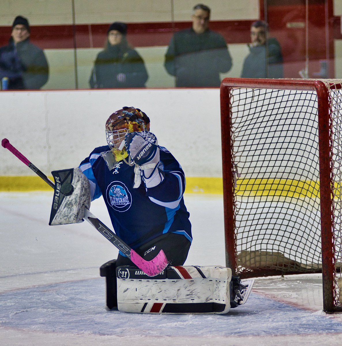 iLoveCyclingCa's tweet photo. Go Riverains Go!
We needed a win to move up to Regionals however a tie for the books is better than a loss.
🇨🇦🥅🏋🏻‍♂️

#monkeysport #MyGOALmtl #goalie #hockey #hockeygoalie #hockeymom #hockeydad #YetiSticks  #easydex  #warrior #warriorhky #warriorgoalie #mtngoalie #HMIP #CCM https://t.co/QhTkH6i7OK
