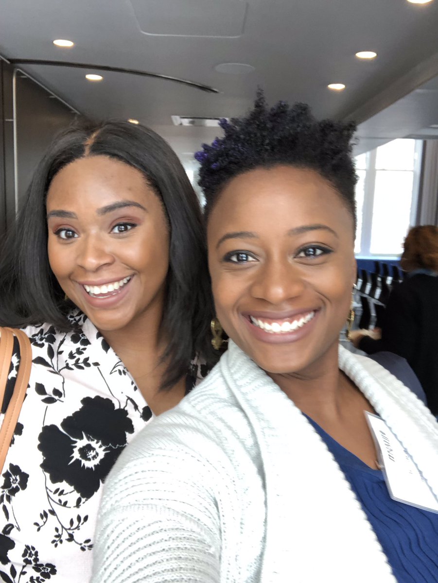 CelesteMidwest's tweet photo. Spending the day at the @NABJ millennial media summit! #NYC #Journalism #Diversity #AMnewsers https://t.co/x8iVDOx5bH