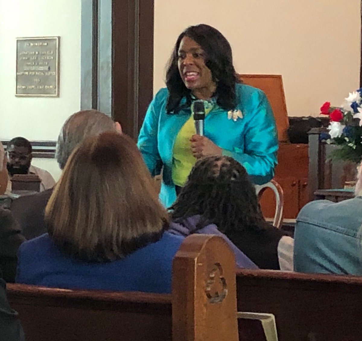 alyssagbetz's tweet photo. @RepTerriSewell reminding us that we can’t just stand on the shoulders of giants— we need to do our own work #yaasssssss #FPICivilRights https://t.co/BhnWH0eYUu
