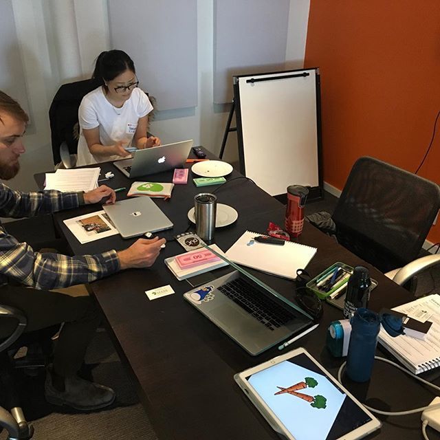 VGibsonDesign's tweet photo. RGD Designathon - War Room ... SEEDS to Africa Project #SEEDStoafrica #rgddesignathon #rgd #graphicdesign #illustration https://t.co/fZJbOS3HBk https://t.co/8EPJ3loaCp