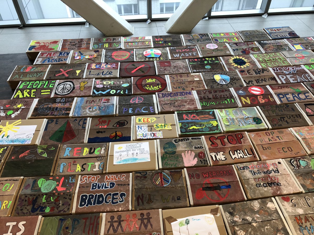 ArtinTransit1's tweet photo. A few images from today at @LSELibrary #NewWorldDisorders festival workshops ... more will follow. @bellmari @ActivismLearn met loads of lovely families and made protest walls, and protest songs. #fantastic #families #events https://t.co/7iMASPBk2J