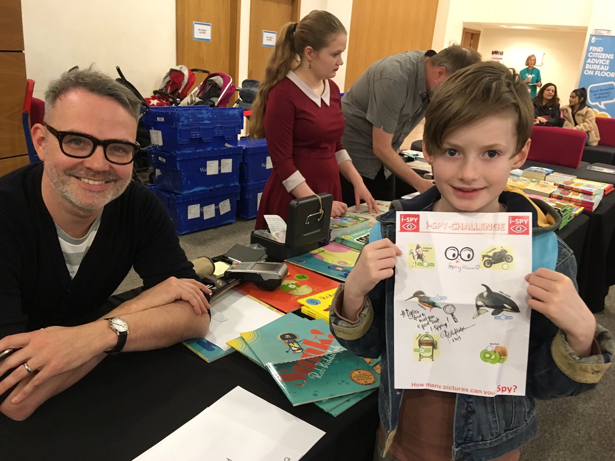PirieParkPS's tweet photo. Our #earlywordstogether families celebrated books and stories at the #WeeWrite festival today. @AyeWrite @litforalllb https://t.co/xLyDNn3jXo