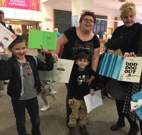 PirieParkPS's tweet photo. Our #earlywordstogether families celebrated books and stories at the #WeeWrite festival today. @AyeWrite @litforalllb https://t.co/xLyDNn3jXo
