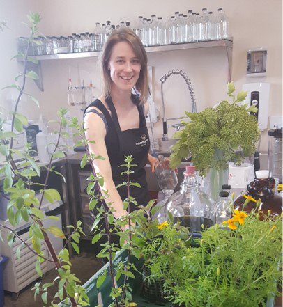 CKdistillery's tweet photo. Today we're very proud of our founder and head distiller Abbie - she's just been listed as @insideryorks #42under42, a list of 42 rising #Yorkshire #entrepreneurs to watch out for. Congratulations Abbie! https://t.co/gmno6SfMVE