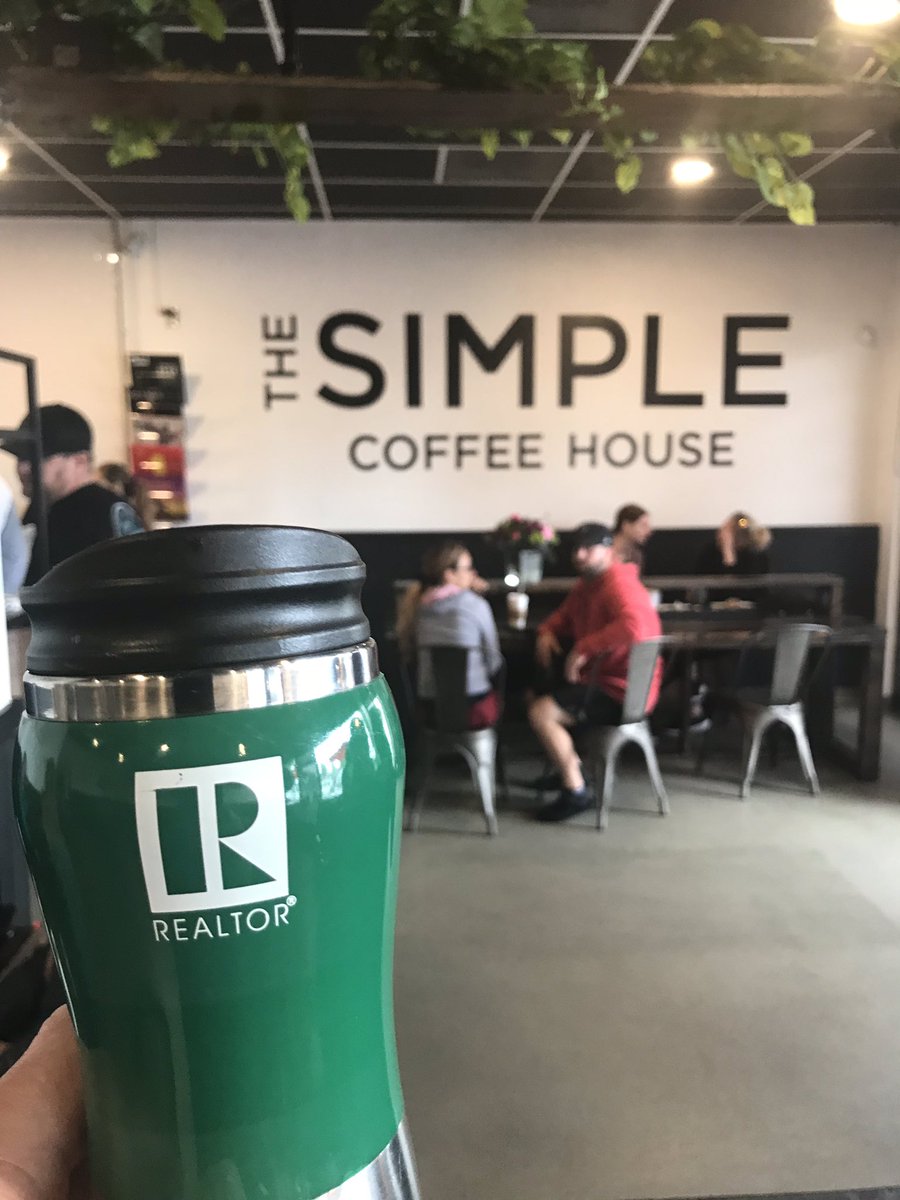 WeicheltRES's tweet photo. GOT COFFEE?
What an amazing morning with our community...#SimpleCoffee
#Community #TeamWeichelt #Coffee #LiveWorkPlay
#SanCarlos #REALTOR #eXpRealty #Housing
@WeicheltRES @RealtorsSD https://t.co/jlnCBHlIYU