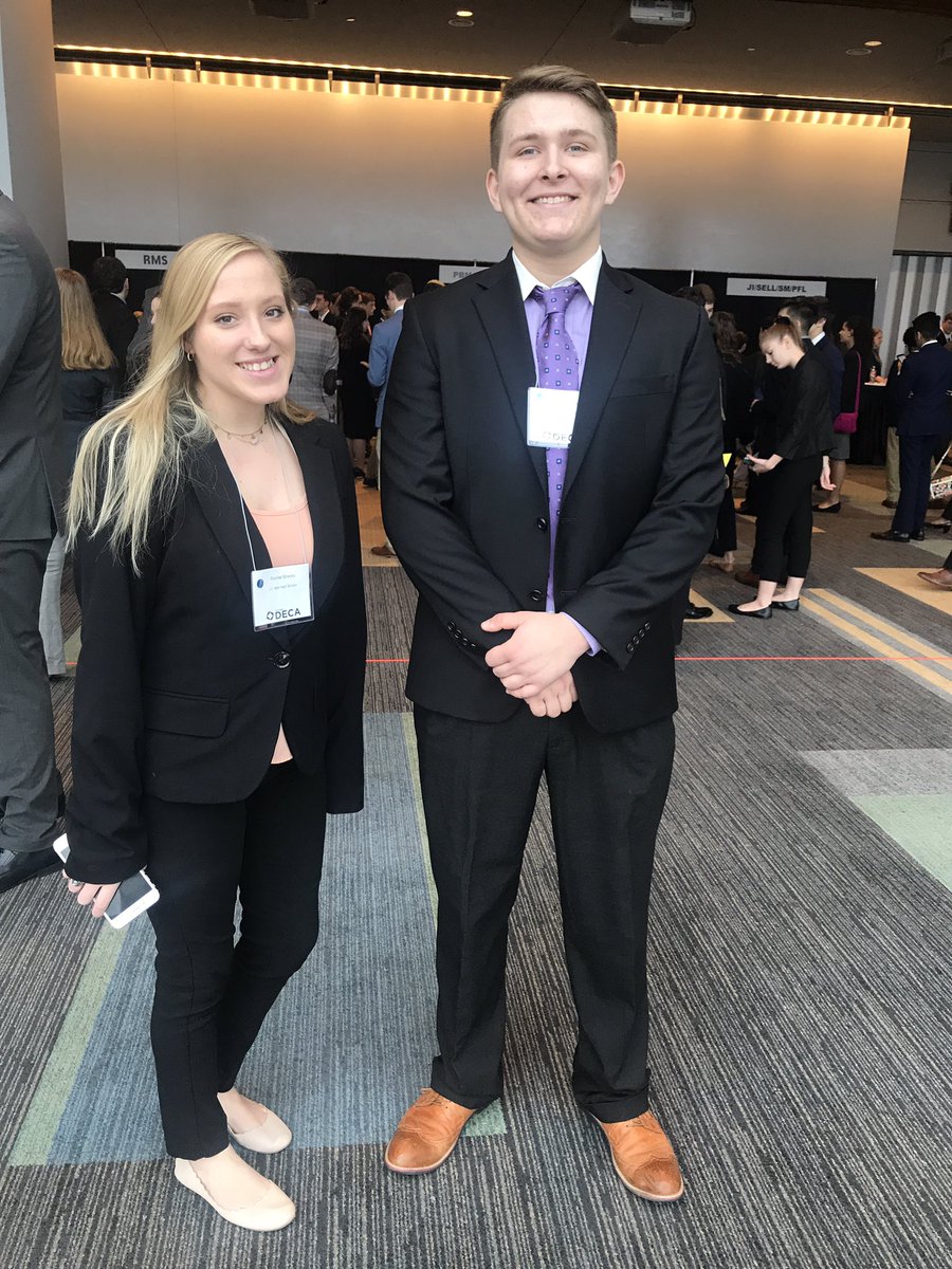 BirdDeca's tweet image. Ready to complete at DECA SLC!! @CCPSCTE @lcbirdprincipal @lcBirdCTE @charwood2000 @VirginiaDECA @OatesBusiness @ctegallion