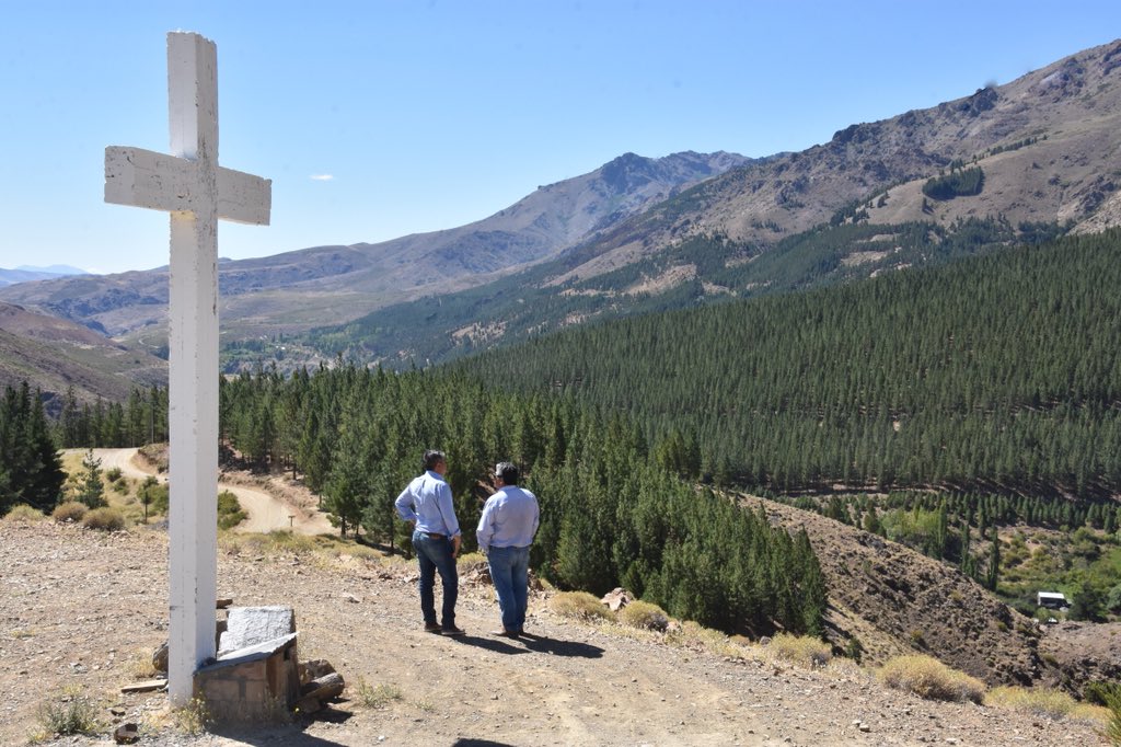 Rolo_Figueroa's tweet photo. En @MunicHuingan_co se construirá la obra del Sagrado Corazón de Jesús de #AlejandroSantana.
“son obras potentes que movilizan la fe, y a la vez generan desarrollo a través del turismo religioso en cada uno de los lugares donde fueron emplazadas”. https://t.co/5RF192ZGzw