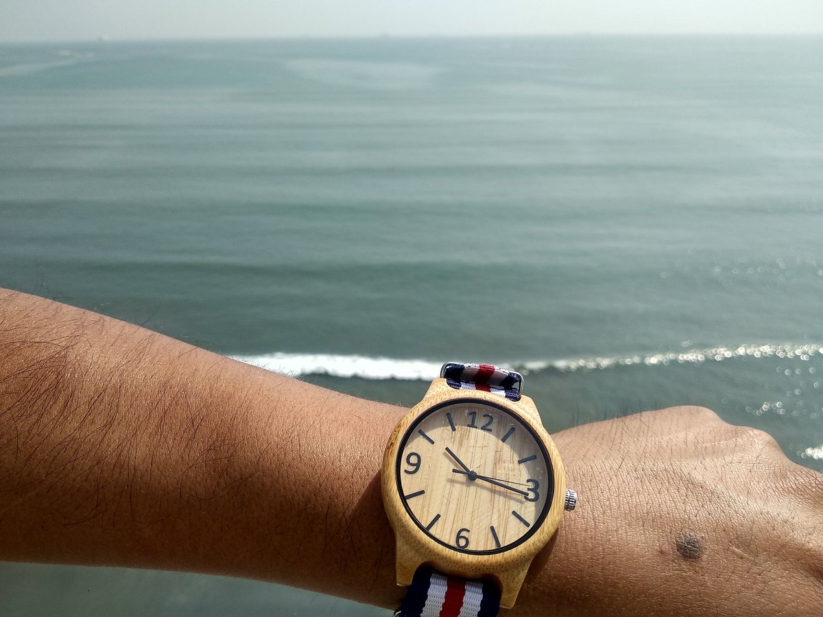 sasa_bambu's tweet photo. Los materiales de nuestros relojes son ideales para ambientes húmedos.
#yosoysasa #Carnaval2019 #Veracruz #relojdemadera #alasyraices #hechoenmexico https://t.co/wcOAa1mkfI