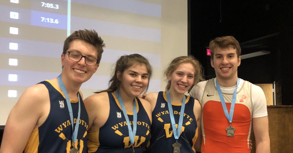 RHSRowing's tweet photo. A lot of second places today along with a number of PRs. Go Bears! https://t.co/TTuVlvol5A