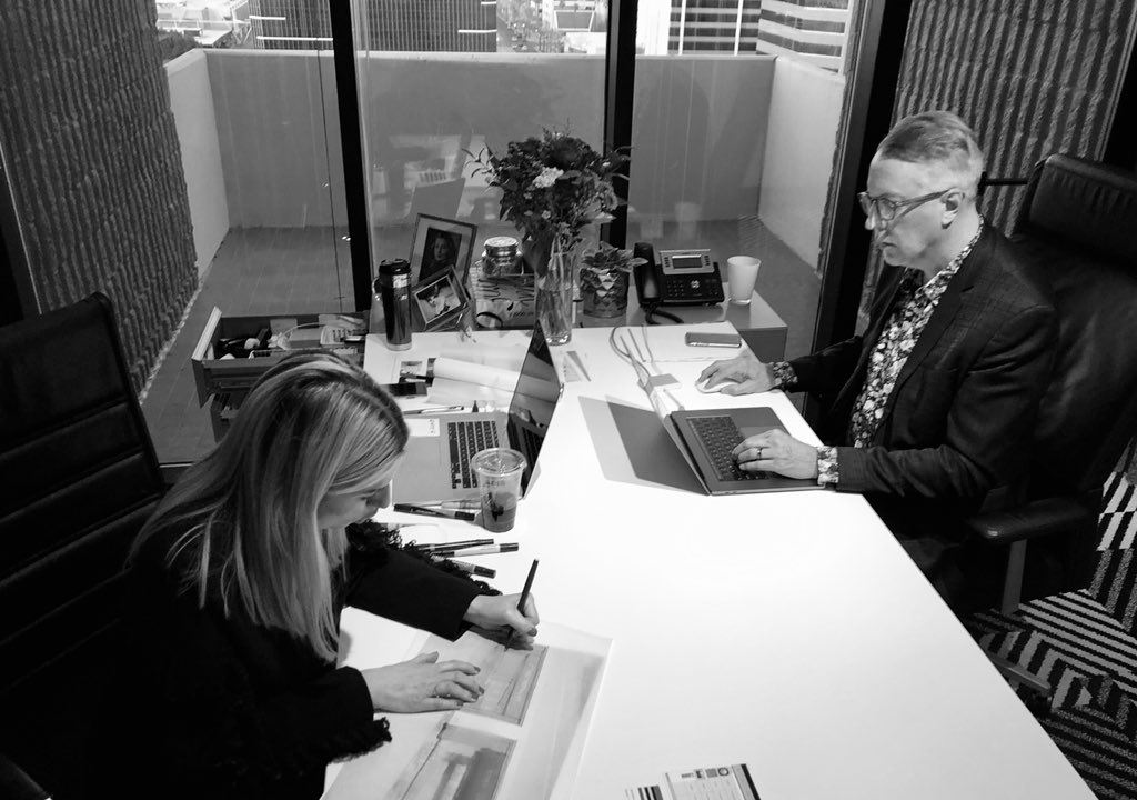 Bar_Napkin's tweet image. The Dynamic Duo 💫
#CreativeAgency #CEOvibes