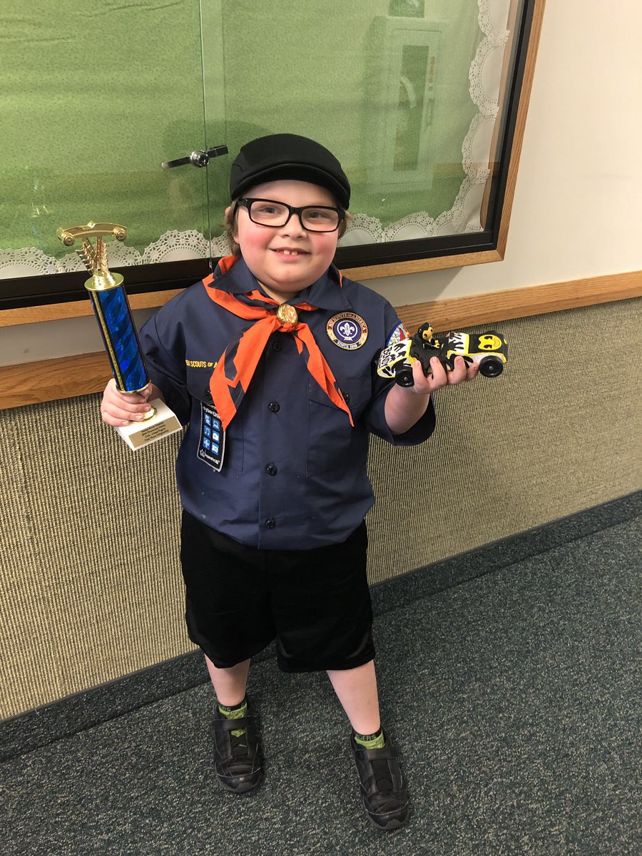 Ready4EddieP's tweet photo. I won 1st place in my Cub Scouts Pack &amp; the District Pinewood Derby for Orgnialty. I think I’m the first one to ever make a .@BATIMgame Car in Scouts. Thanks @JoeyDrewSTU @themeatly @TheKindlyBeast and @KindlyMood for all the inspiration. I 💜 #BATIM #Bendy #BendyAndTheInkMachine https://t.co/Bty3h970ek