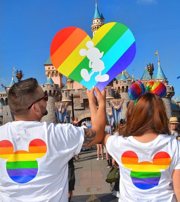 GrandLegacyATP's tweet photo. Happy Saturday!!! Who's at the #disneylandresort with #GayDaysAnaheim? Share your photos with us at #GrandLegacyHotel! ๐ท: @thedisneyduoo #love #pride #disneyday #GLATP https://t.co/YAHWZtHZ3a
