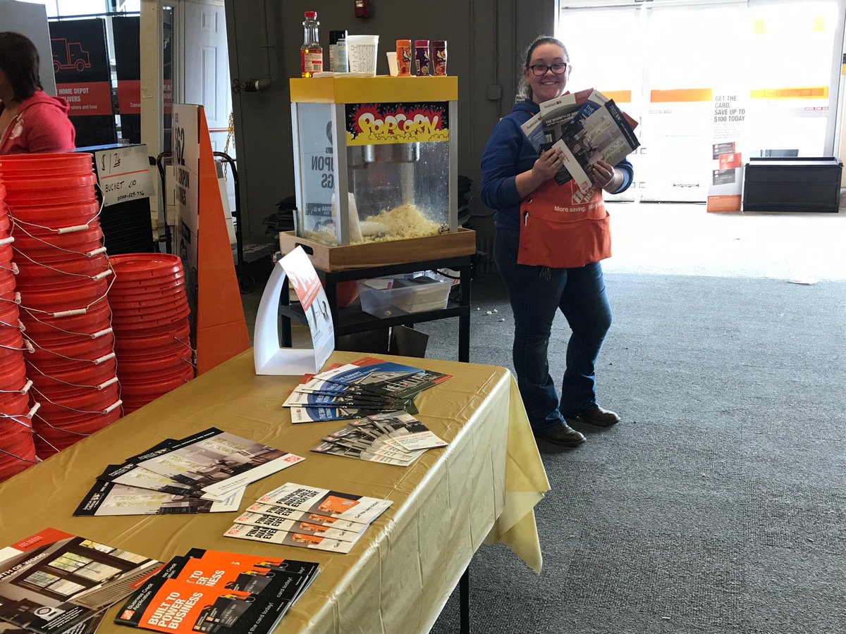 Store #3882, Katrina &amp; Jeff driving window leads at the front of the store.