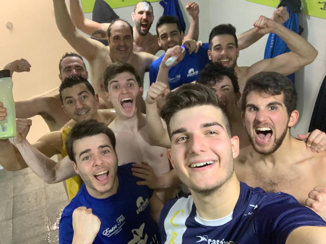 CbmQuart's tweet photo. ¡2 PUNTOS MÁS! Tras un partido lleno de altibajos, nuestro senior se impone 23-28 al Bm Puerto Sagunto C. #Vamos #123Quart https://t.co/1z9jCYrzyM