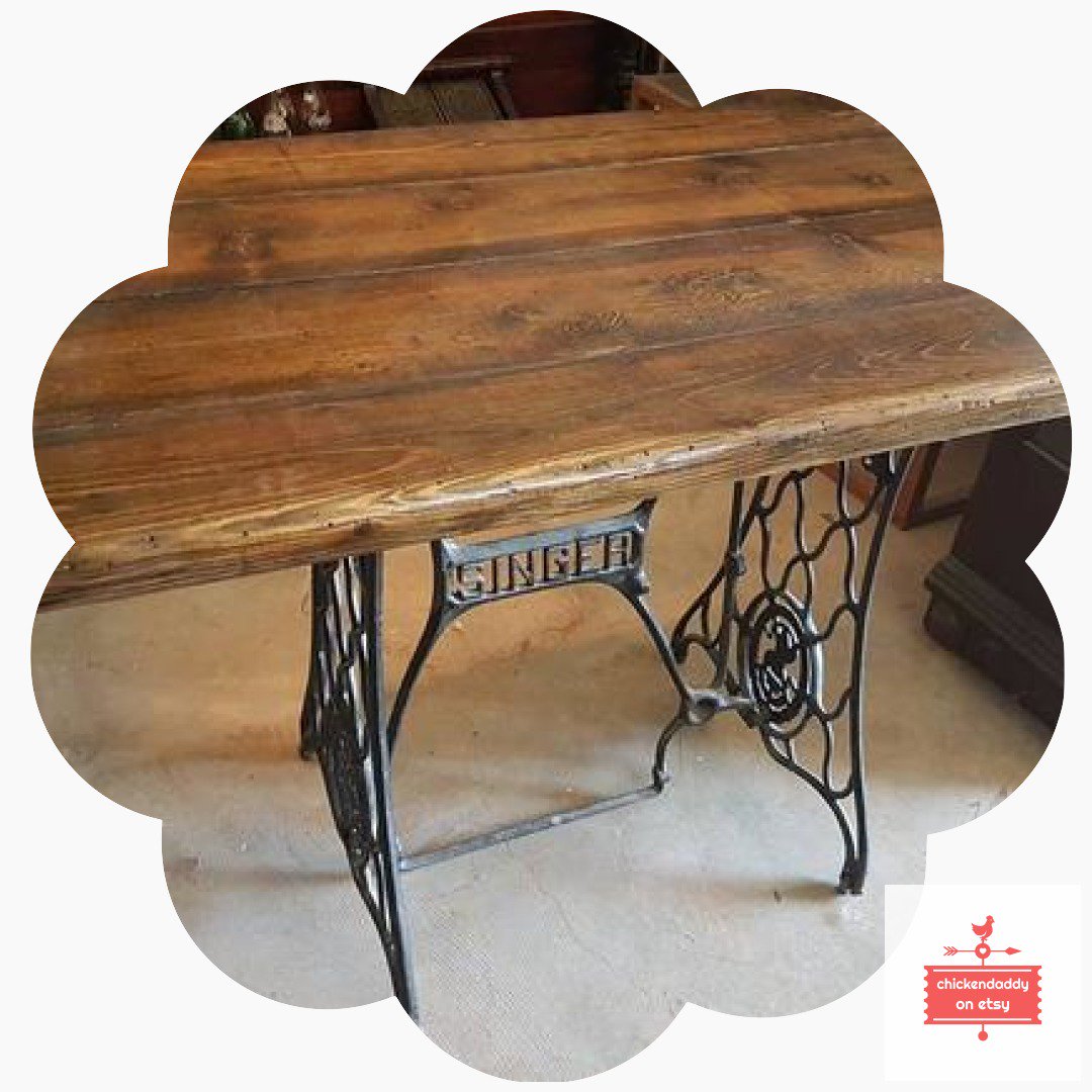 arlissbryant's tweet image. Antique cast Iron base side table made from a 100 yr old sewing machine base with reclaimed barn lumber 

#singer #singersewing