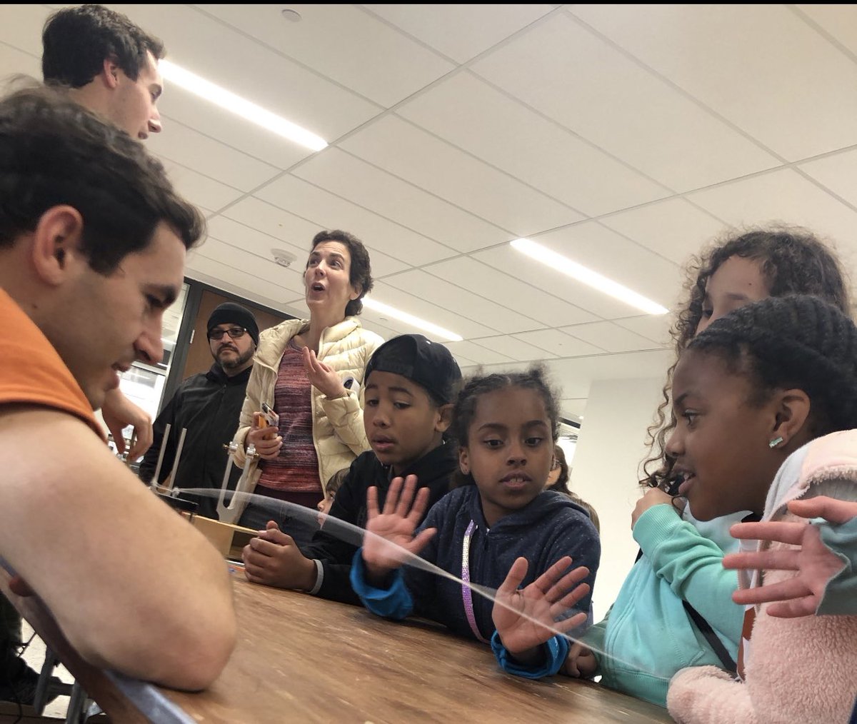 LT_BiancaM's tweet photo. We like to move it, move it. Move it, sound waves! #LTexploreUT2019 @NISDMireles @NISDLearningTre #thisisnorthside #thisislearningtree https://t.co/p45tMHuCsq