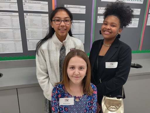 WaltonWorldCCPS's tweet photo. Presenting the past MCMS Lions are  shining  at the Regional History competition. #mcmsWeRoar, @cgibson9498 @AZombron @Davidaltizer9 @Lynnebland https://t.co/BJNHS8EFyj