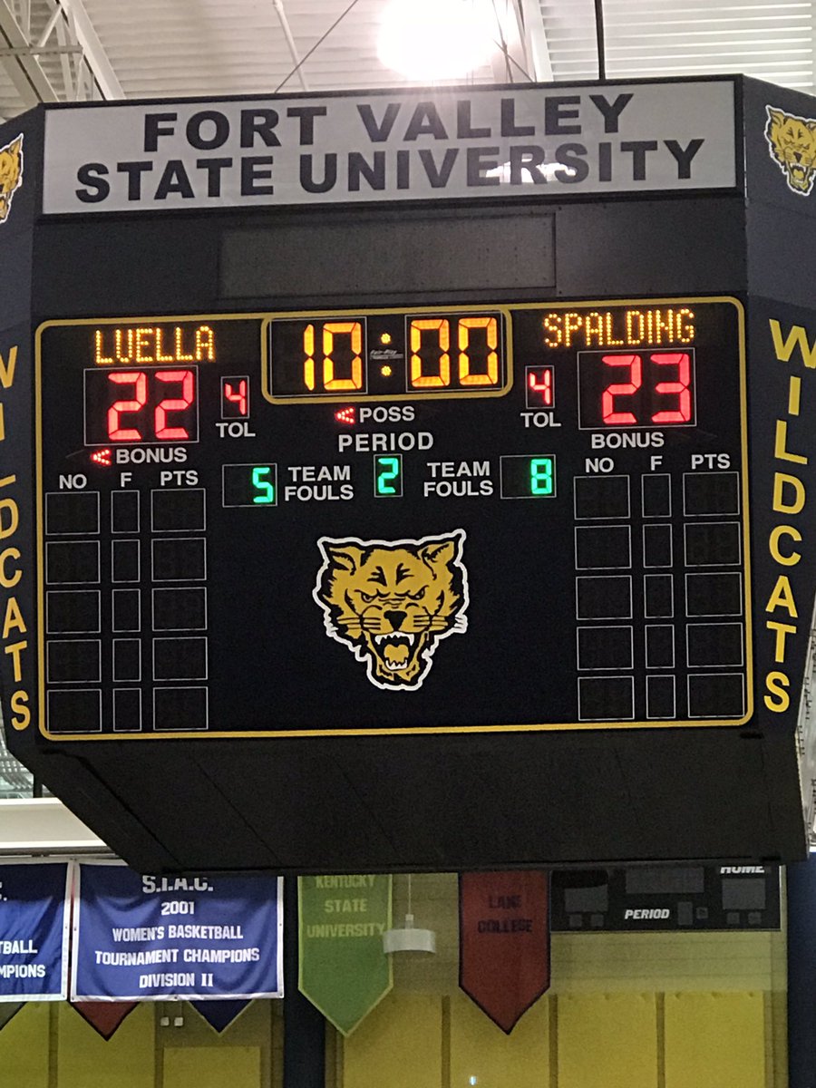 Curt_Miller30's tweet photo. At the half.... @KyleSandy355 https://t.co/8mDMpLsF9e