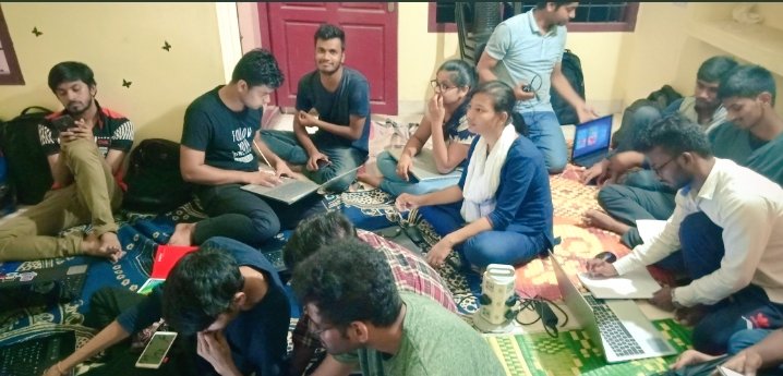 Abhishe35130370's tweet image. 1st step towards dream...😎
#codebucket #cblab