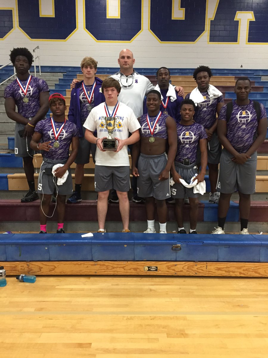 CoachLit22's tweet photo. GACA Lee Murray weightlifting meet state qualifiers! Winners ⁦@RomanHarrison10⁩ ⁦@mcdowellcalebb5⁩ Eric Sanders - 2nd place ⁦@jcwheeler14⁩ ⁦@8michaelryan⁩ https://t.co/RwhGk81mj7