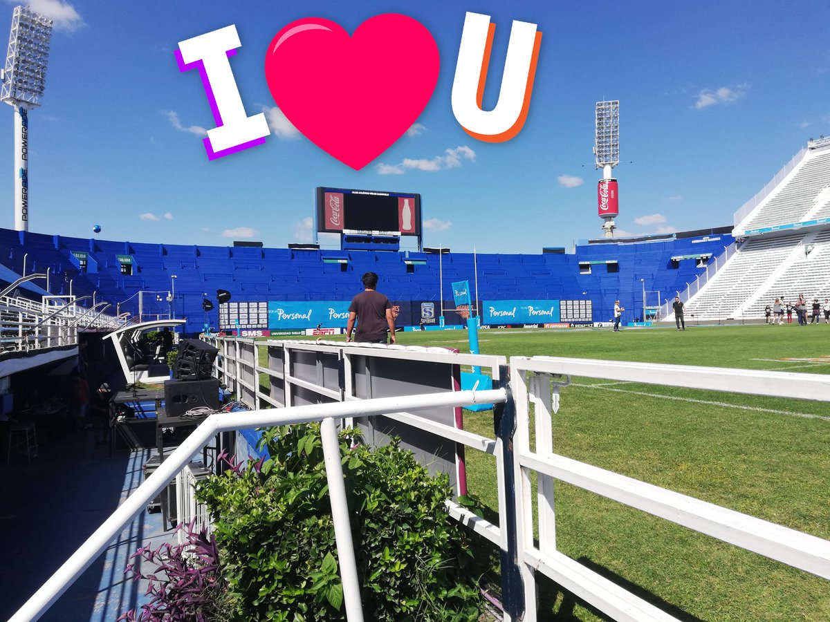 patriciocavs's tweet photo. Hoy toco la mejor guardia de todas... trabajando en casa, que más se puede pedir? #Velez #JoseAmalfitani #Liniers #VillaLuro #TeatroColonDeLosEstadios #Jaguares #SuperXV https://t.co/sCbJde4Jv4