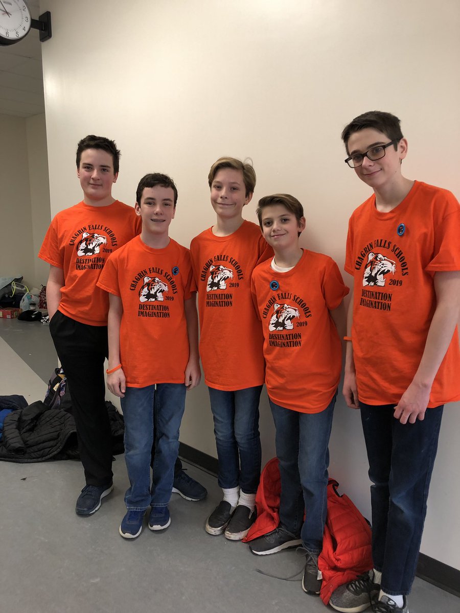 CindyDean5's tweet photo. So proud of our Chagrin Falls Destination teams. Competition is over Waiting for Awards #CFEVS #realizeU https://t.co/eHeHUcGIrD
