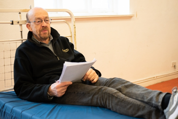 MyTheatreMates's tweet photo. "The play is about ‘family’ and it could be any family at any time. Family dynamics don’t change from one era to the next." @Andy_de_la_Tour tells us about starring in @TintedFrame's revival of Nigel Williams' #MyBrothersKeeper at @PlaygroundW10  https://t.co/v8IMsvmdQk #Featured https://t.co/Lgl5pGwPop