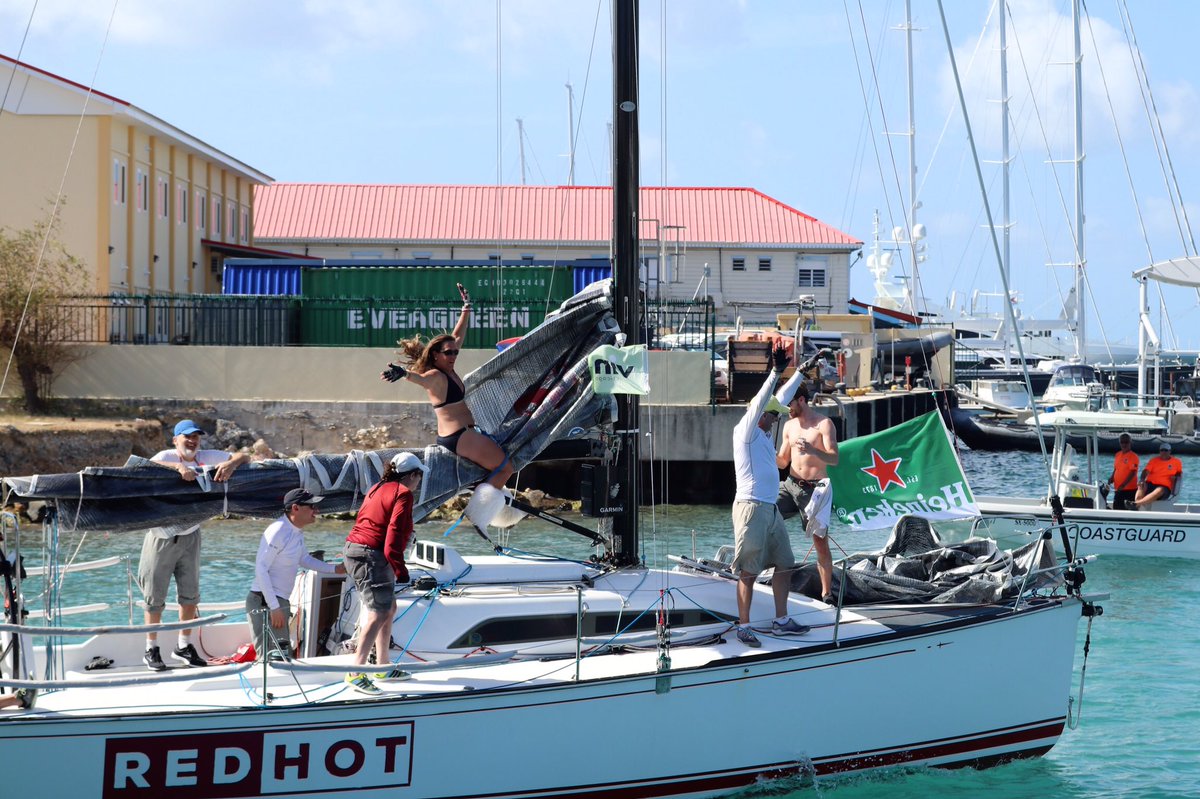 TopazCharters's tweet image. #SeriousFun @sxmheineken #Regatta Bridge Party.  A few of our favorites from Friday...ask us how to charter a yacht for next years regatta!