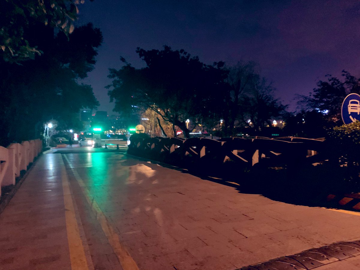 maru_lights's tweet image. COMIDAY23初日終了！ボーカルの宇月真織とAcAciaの共に26曲を演奏。今回はPAとして石黒"Takk"孝行さんにも加わって頂き、より演奏に集中できるモニター環境でありがたい^^
夜は少し時間ができたので隣駅を散歩したり一人成都を満喫しております🤤明日も気合い入れて演奏してきます！ #COMIDAY